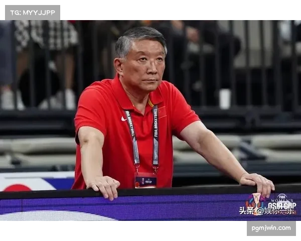 宫鲁鸣果断裁员封杀李梦架空王治郅剑指世界杯新篇章 宫鲁鸣果断裁员封杀李梦架空王治郅剑指世界杯新篇章